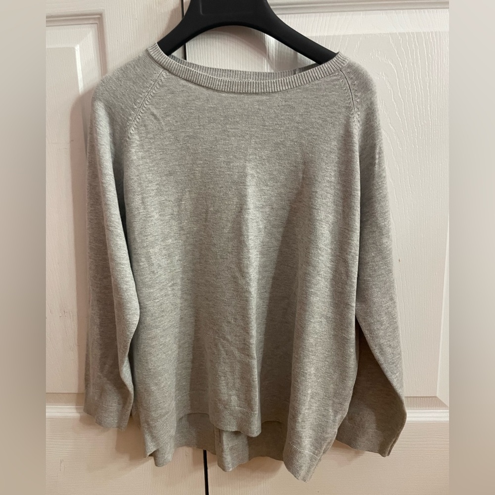 Simple Grey shirt from Zara